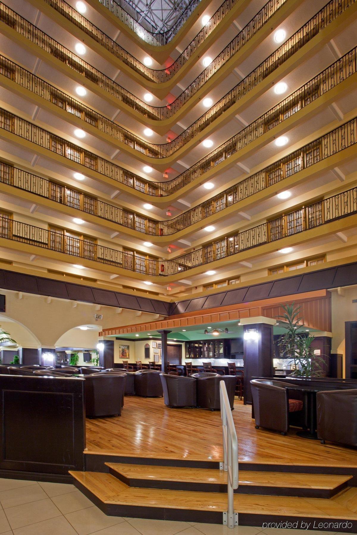 Crowne Plaza Suites Houston - Near Sugar Land Interieur foto