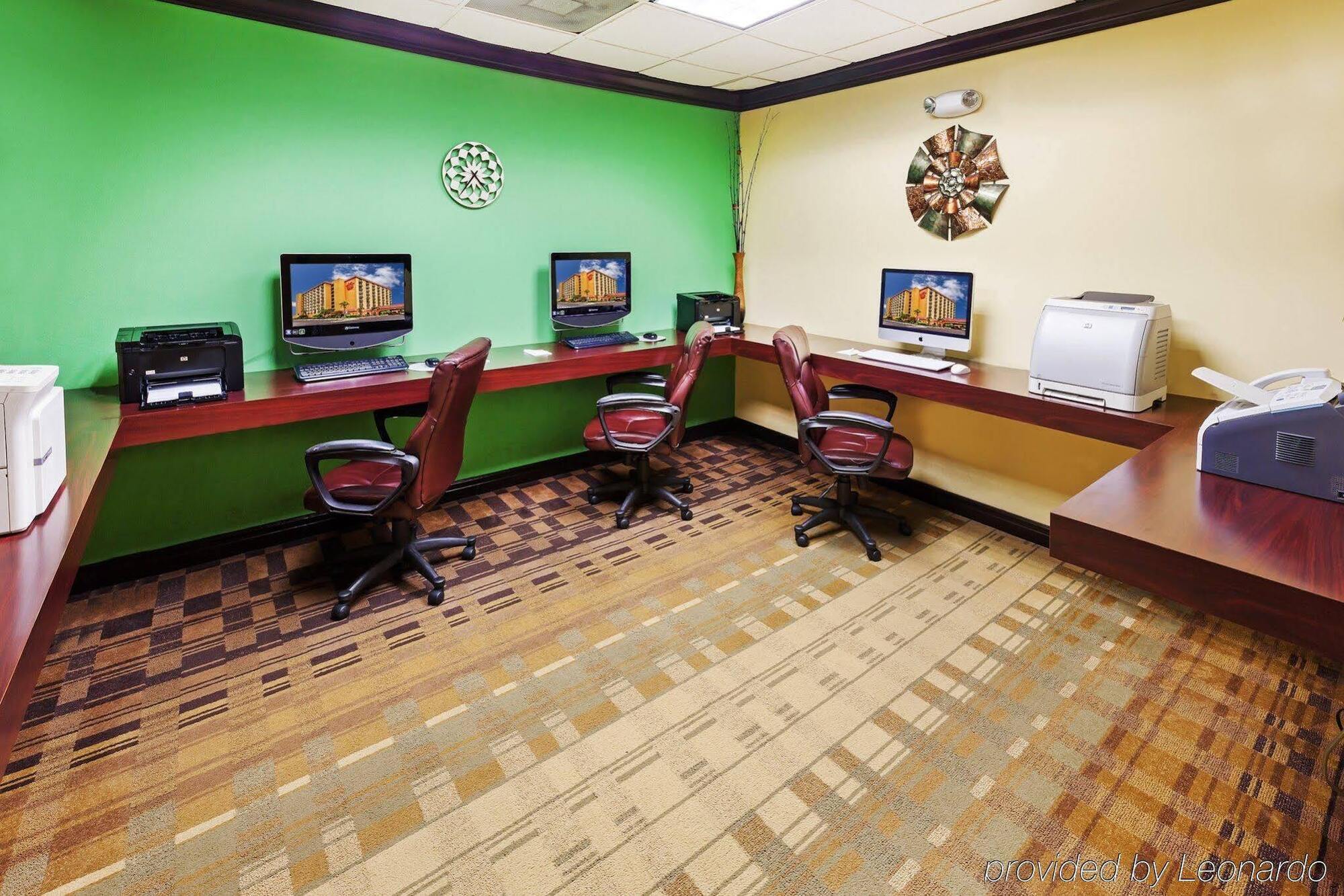 Crowne Plaza Suites Houston - Near Sugar Land Buitenkant foto