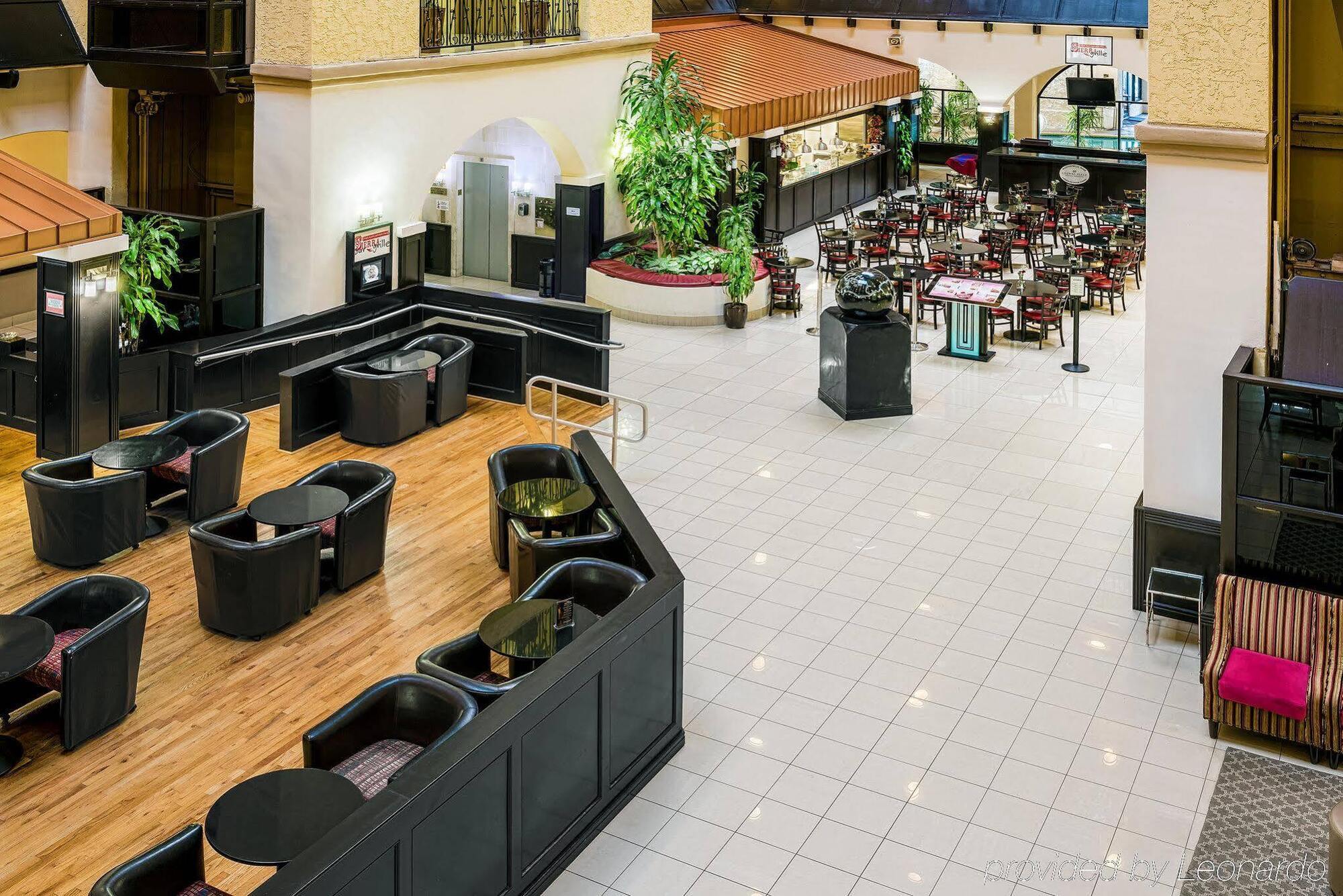 Crowne Plaza Suites Houston - Near Sugar Land Buitenkant foto