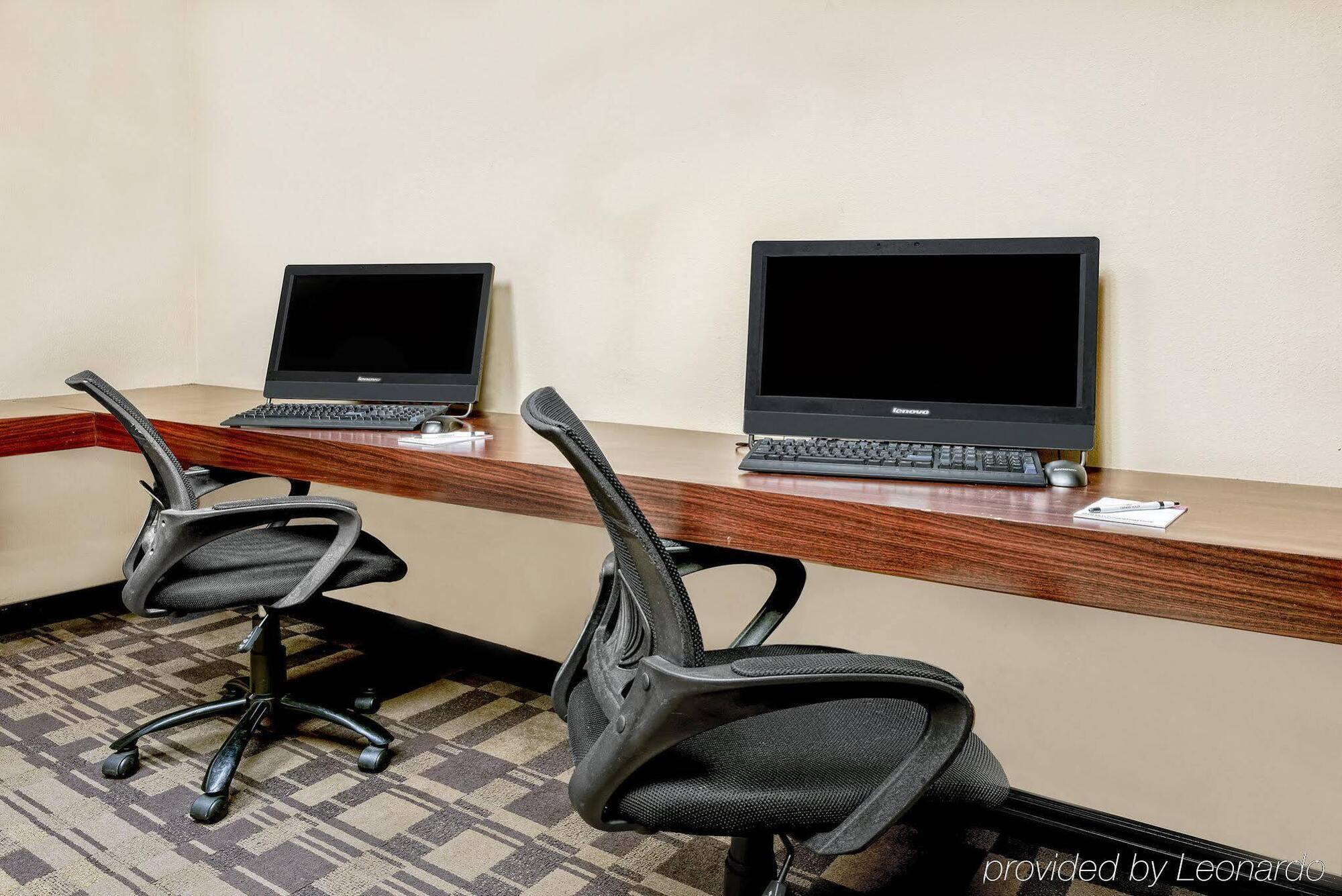 Crowne Plaza Suites Houston - Near Sugar Land Buitenkant foto